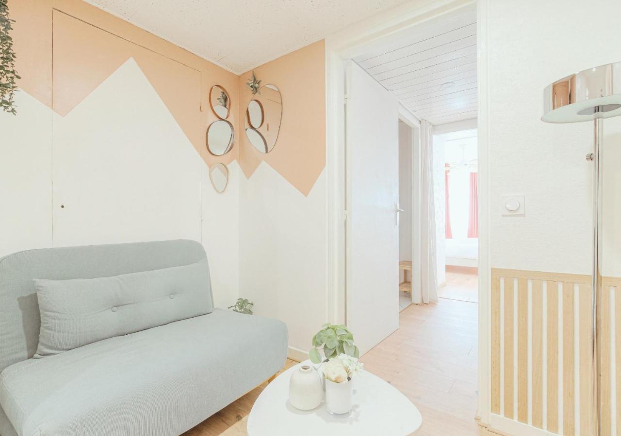Louise - Studio De Qualite Et Tres Cozy Saint-Etienne  Exterior photo